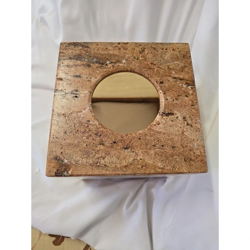 Quartz & Marble Tissue Cover Heavy Beautiful Great Shape